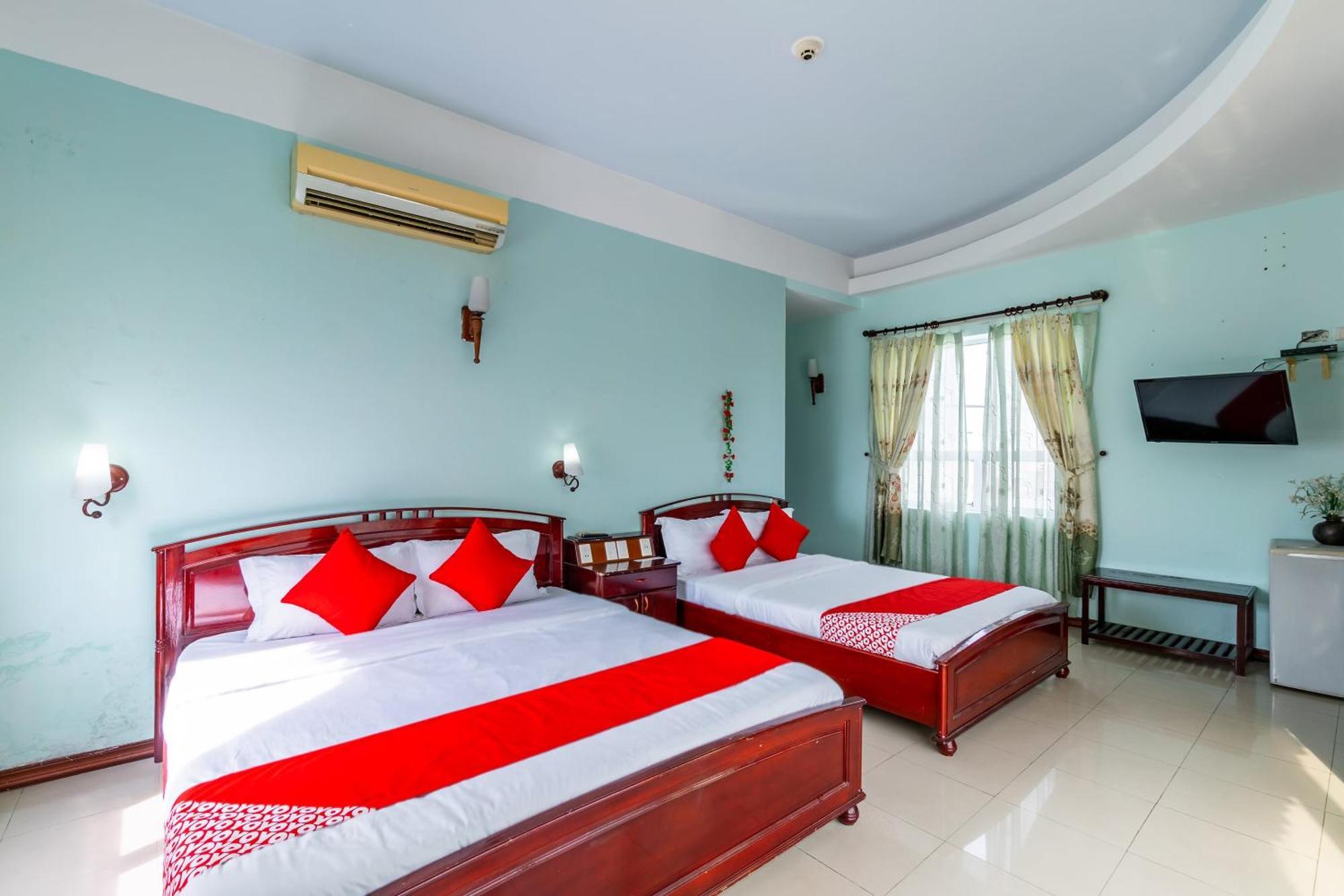 Hotel OYO 266 Golden Gate Đà Nẵng Exterior foto